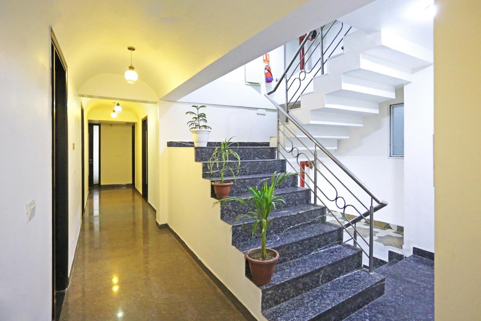Hotel Star Inn-Near Delhi Airport New Delhi Buitenkant foto