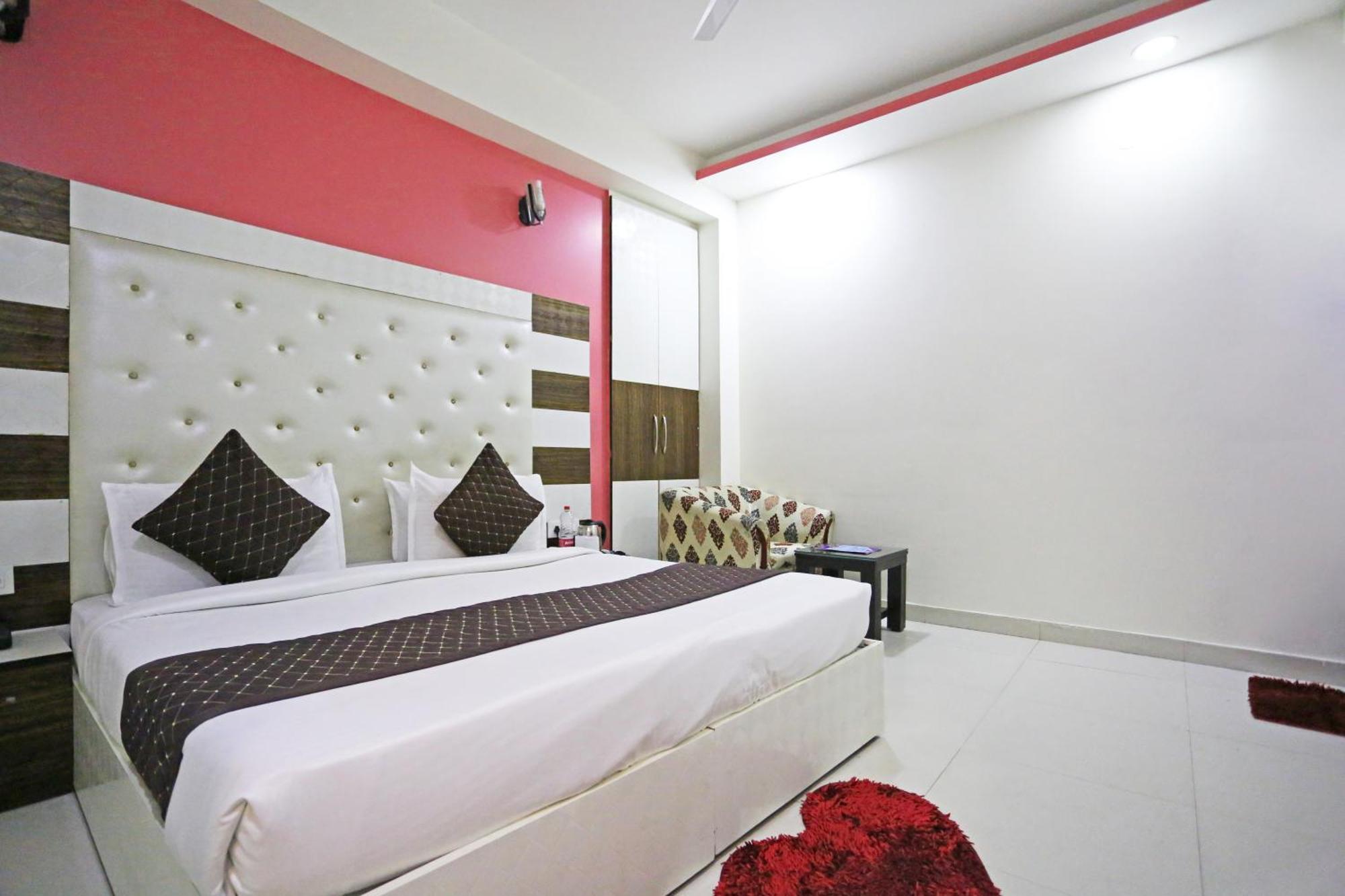 Hotel Star Inn-Near Delhi Airport New Delhi Buitenkant foto