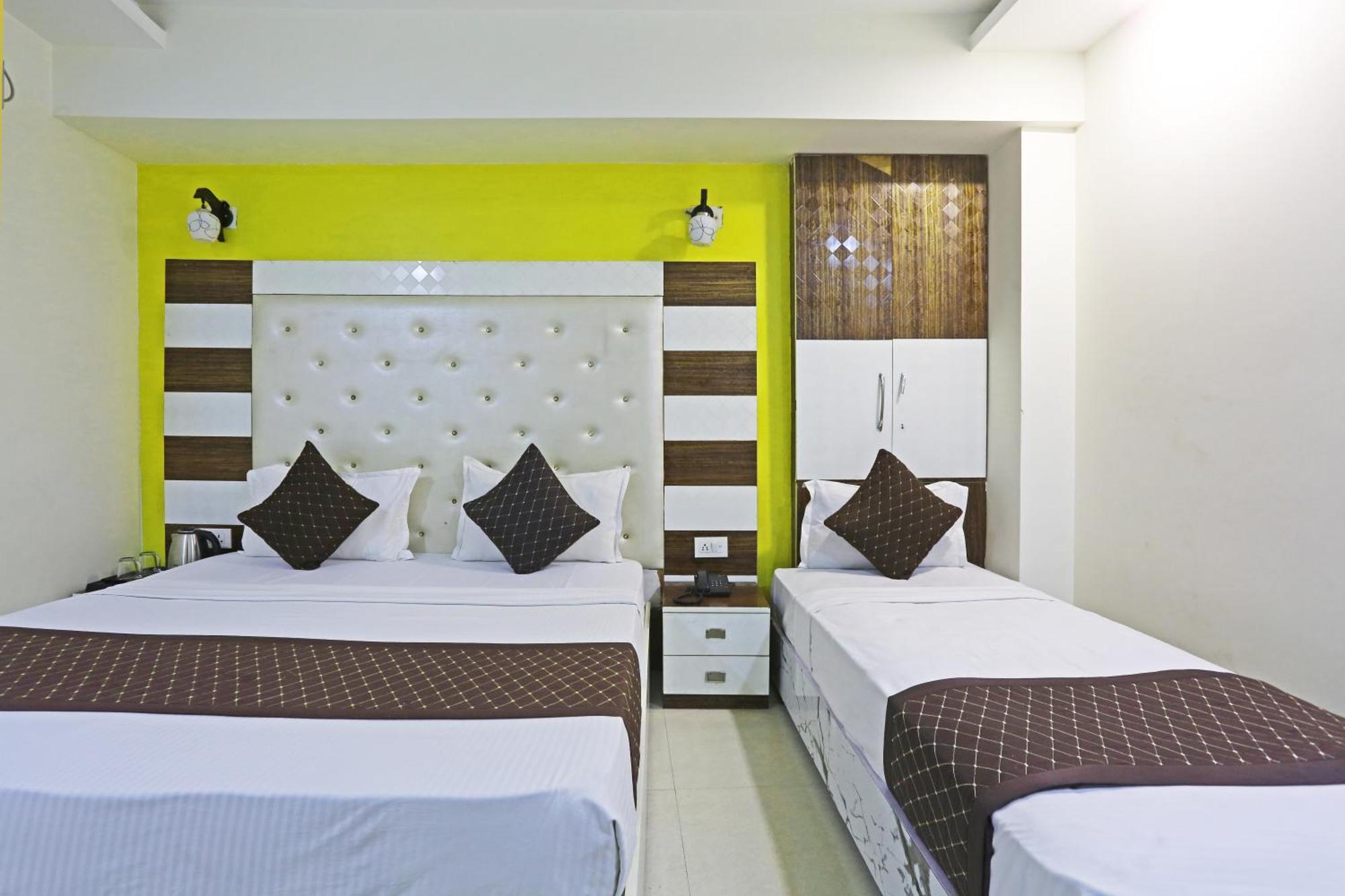 Hotel Star Inn-Near Delhi Airport New Delhi Buitenkant foto