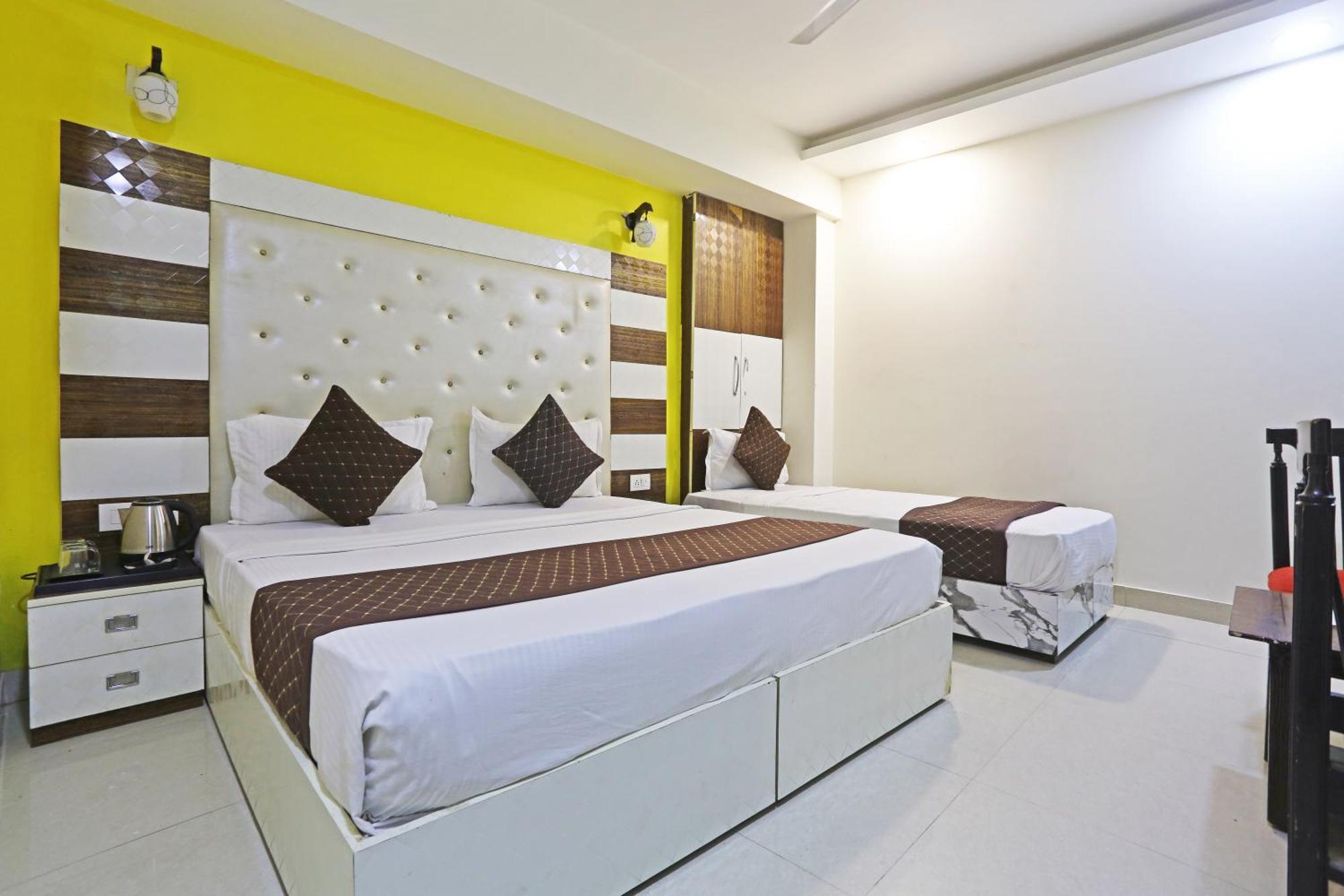 Hotel Star Inn-Near Delhi Airport New Delhi Buitenkant foto