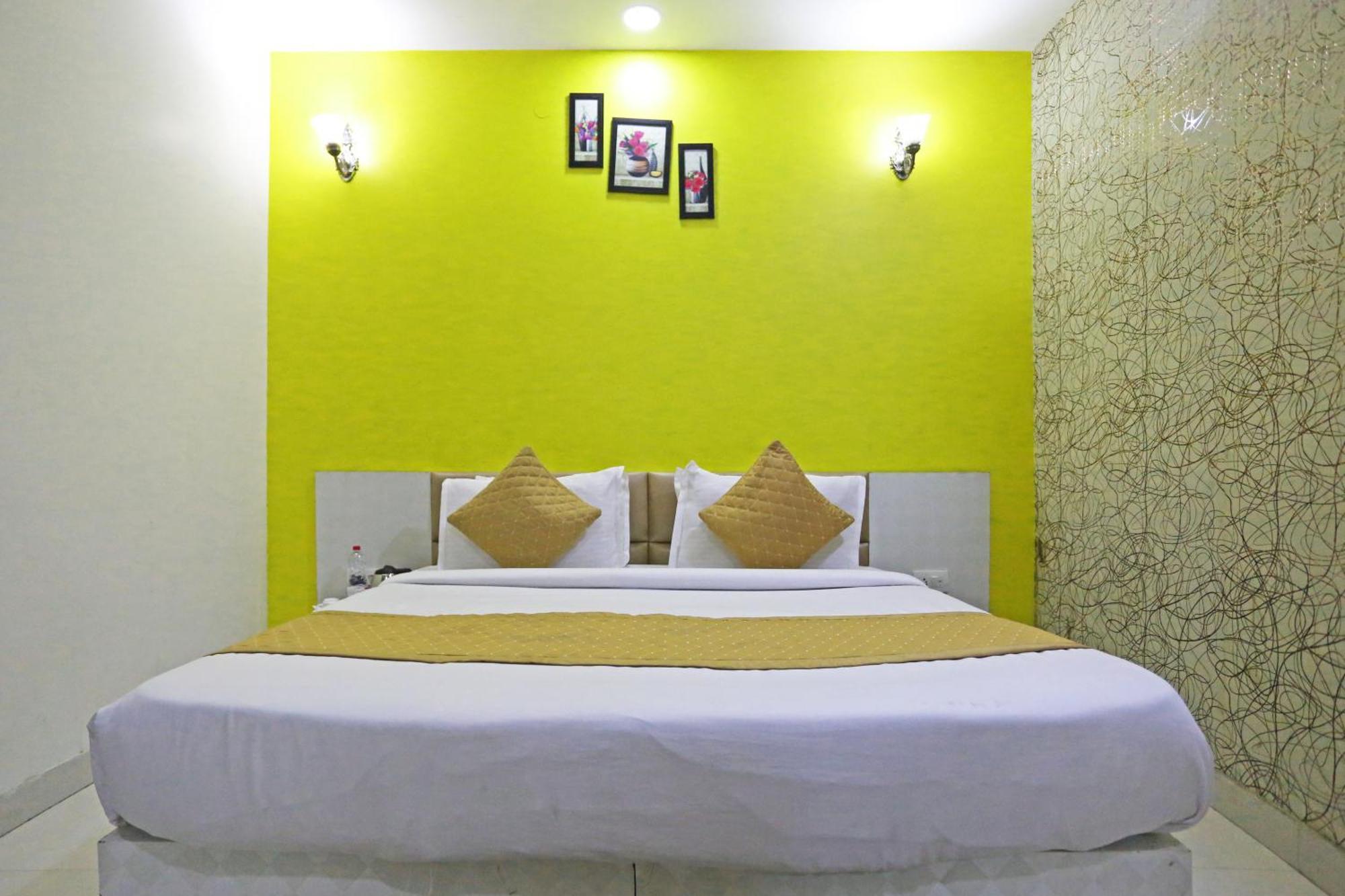 Hotel Star Inn-Near Delhi Airport New Delhi Buitenkant foto
